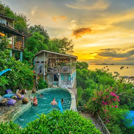 Selini Hills Hotel Labuan Bajo Exterior foto