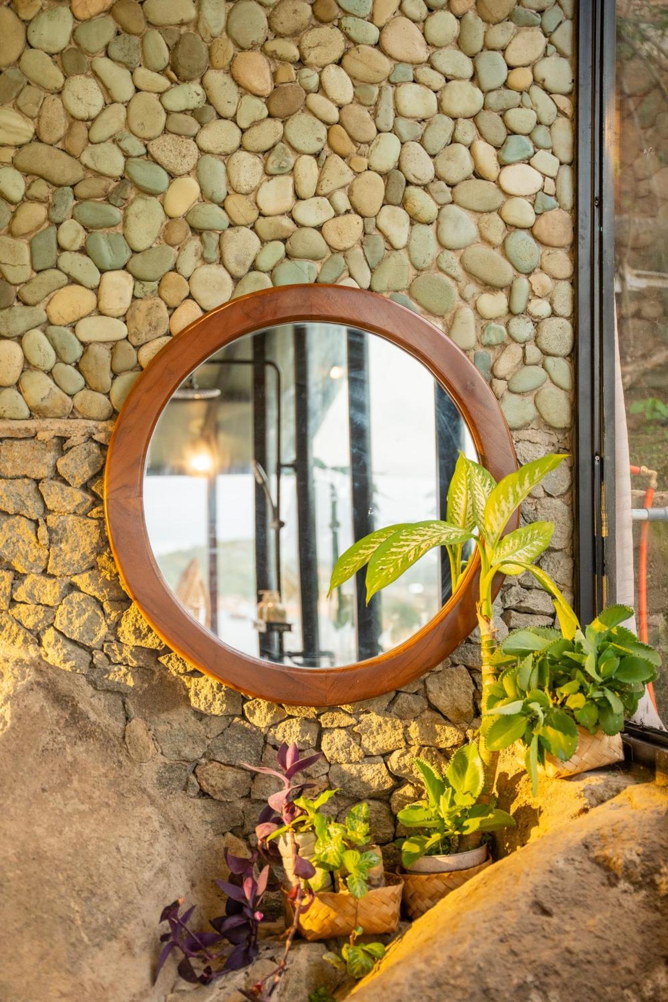 Selini Hills Hotel Labuan Bajo Exterior foto