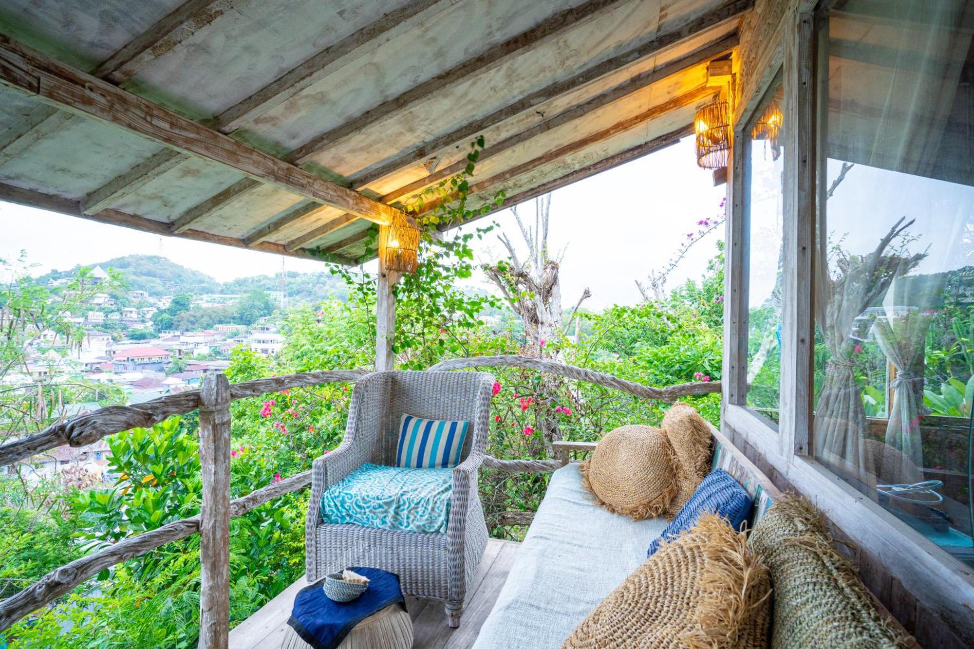 Selini Hills Hotel Labuan Bajo Exterior foto